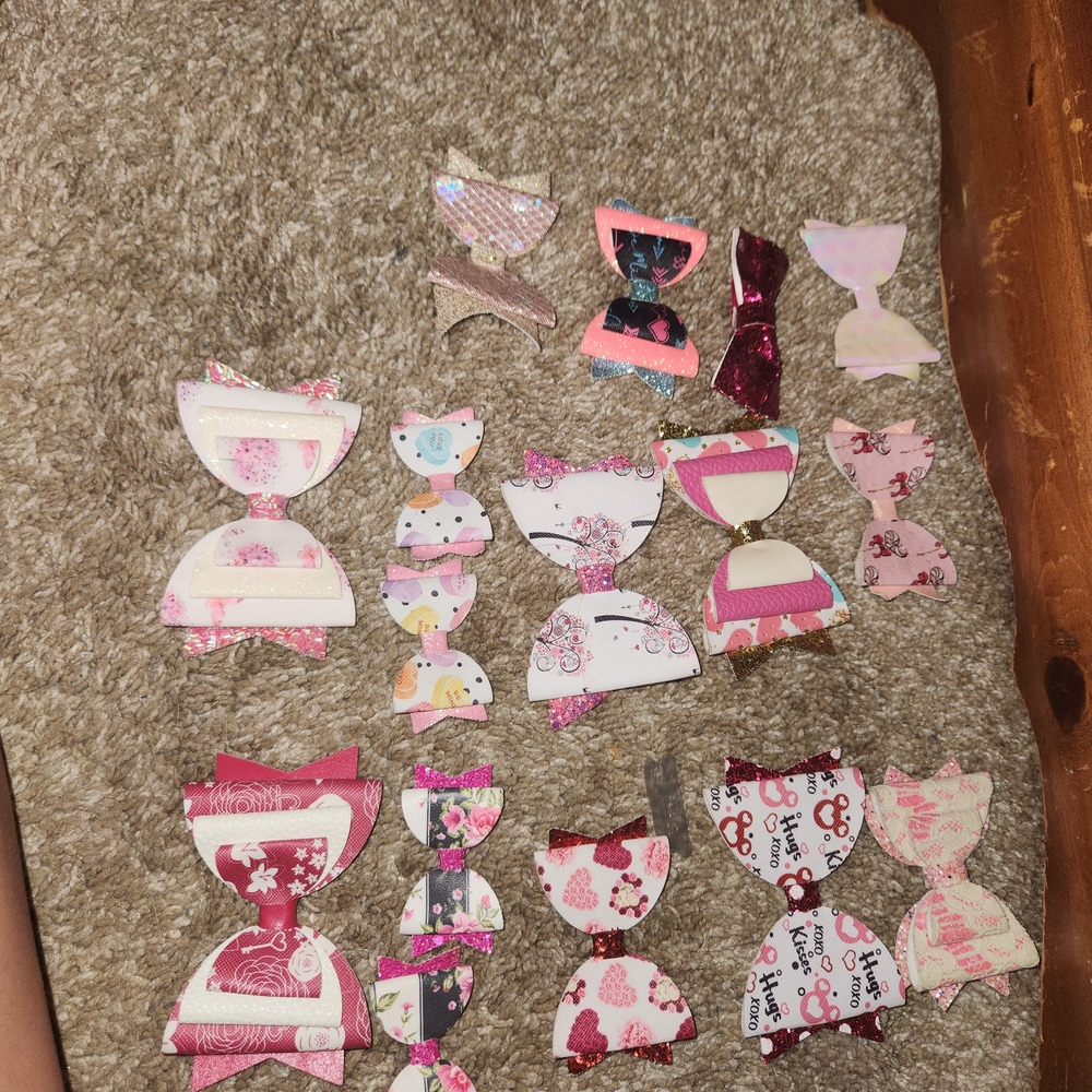 Assorted Pink and Red Hair Bows